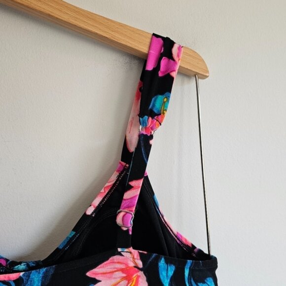 Trimshaper Lily Floral Tankini Swim Top Size 8 New - Picture 4 of 8